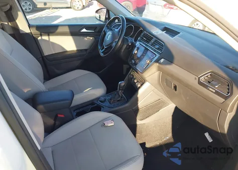 2019 Volkswagen Tiguan 2.0T Se/2.0T Sel/2.0T Sel R-Line/2.0T Sel R-Line Black из США, поврежденный, VIN 3VV2B7AX9KM115060